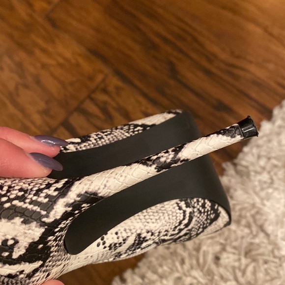 Steve Madden Whimsy Snakeprint Booties - Picture 9 of 11